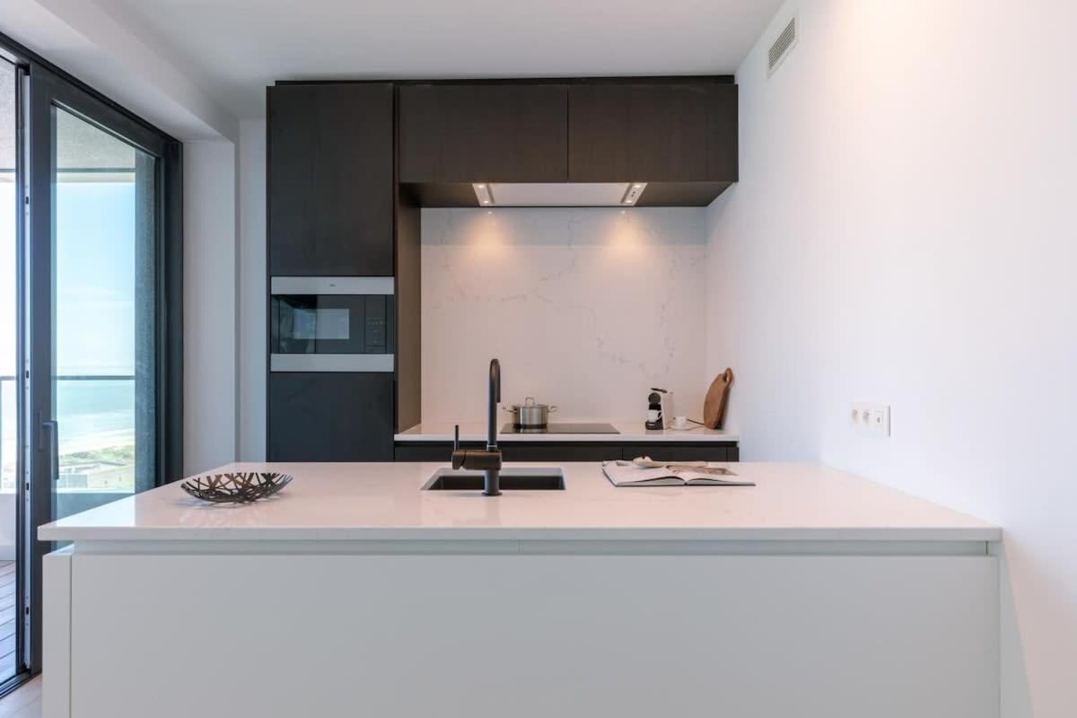 Huswell - Stunning Apartment With Breathtaking Views Oostende Exterior foto